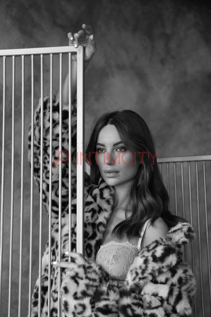 Шлюха Лея Интимсити