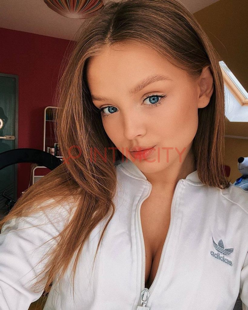 Проститутка Александра Intimcity