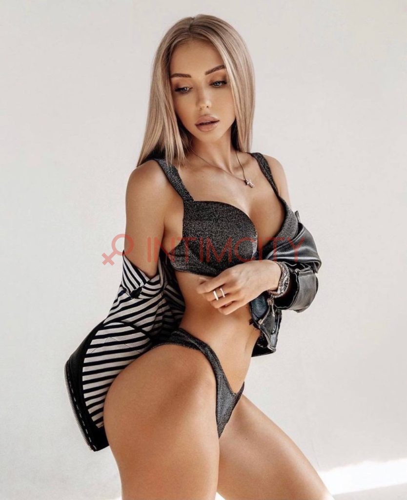 Эскортница Дарина Интимсити