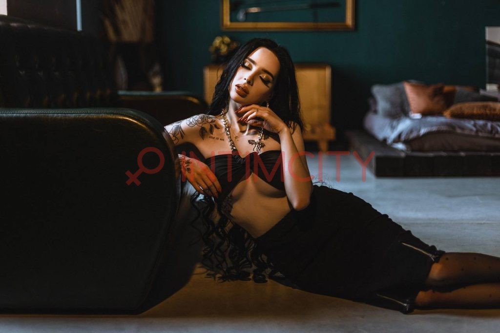 Эскортница Илона Интимсити