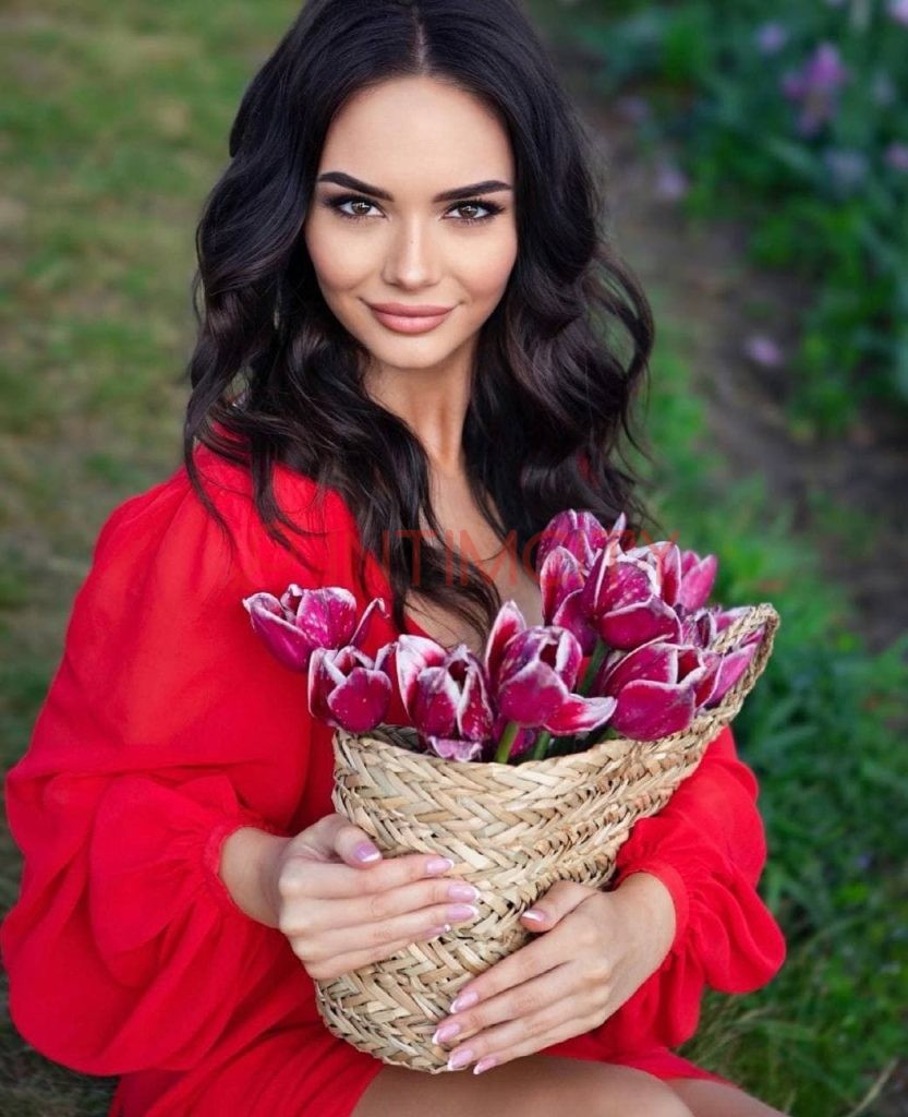 Путана Яна