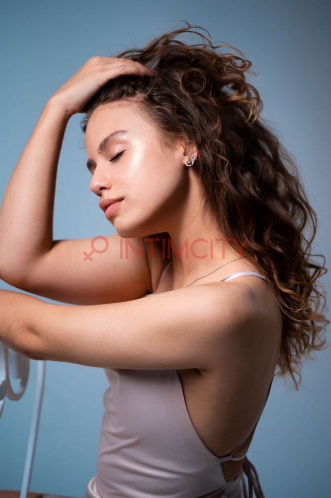 Индивидуалка Алиса Интимсити