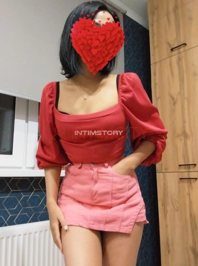 Элитная проститутка Миа Интимсити