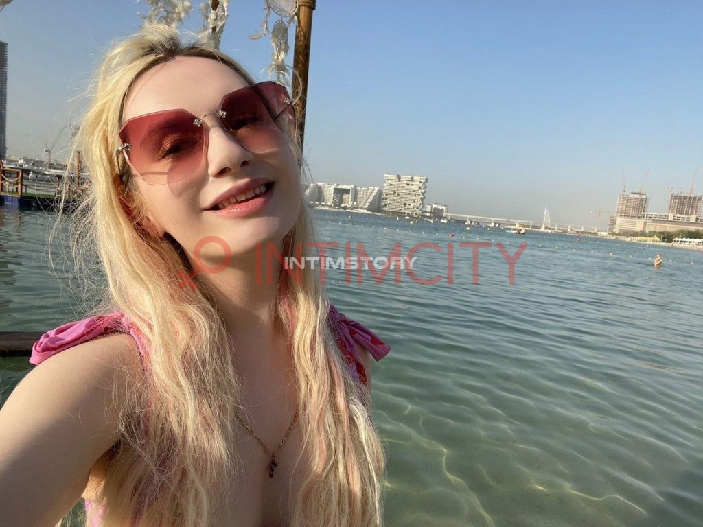 Элитная проститутка Евушка IntimCity