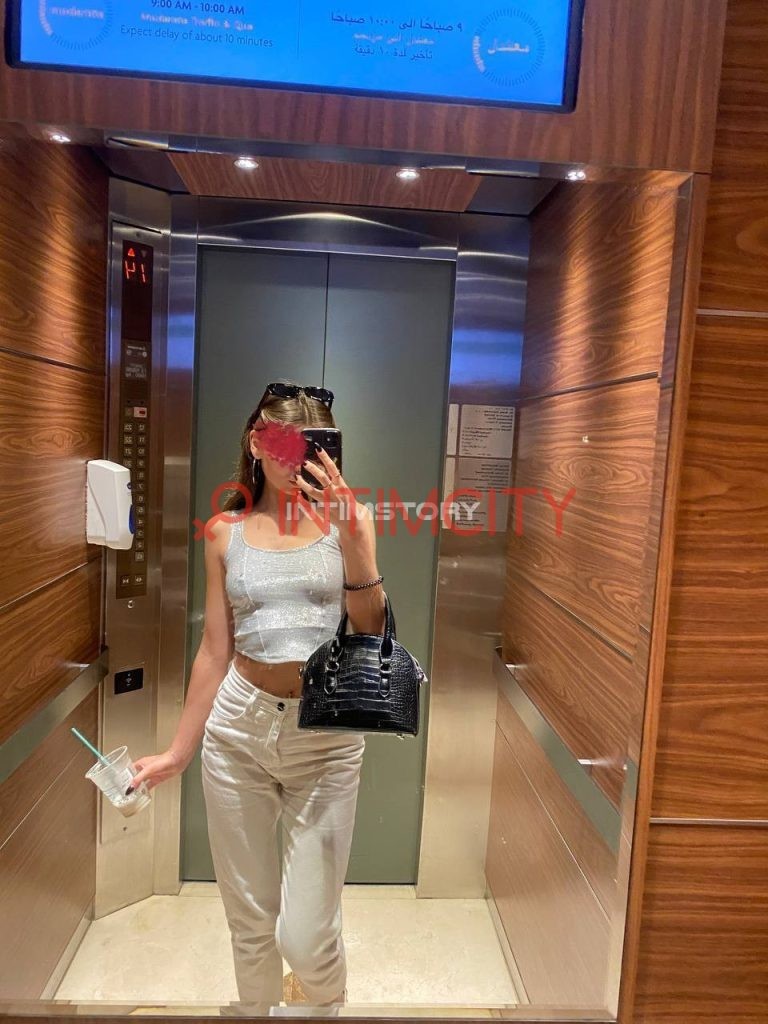 Эскортница Моника IntimCity