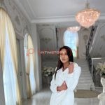 Элитная проститутка Клео IntimCity