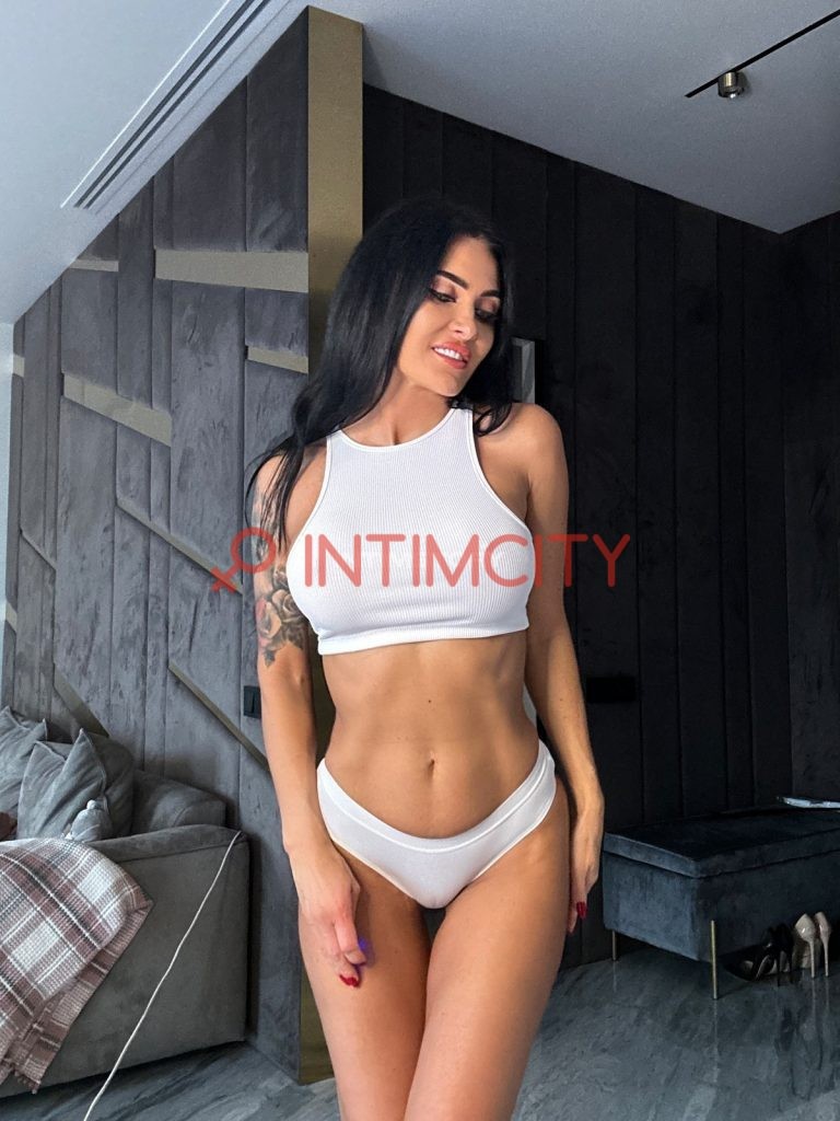 Индивидуалка Элина IntimCity