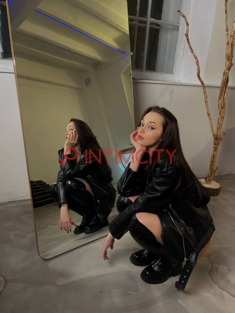 Шлюха Аполинария Интимсити