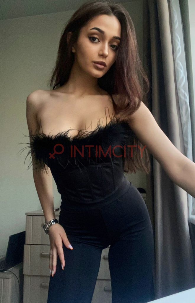 Путана Аполинария IntimCity