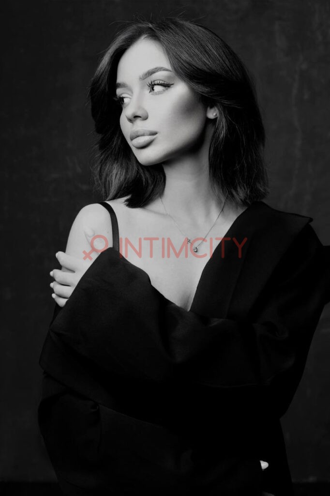 Эскортница Лиза Интимсити