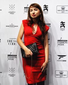 Эскортница Аня IntimCity