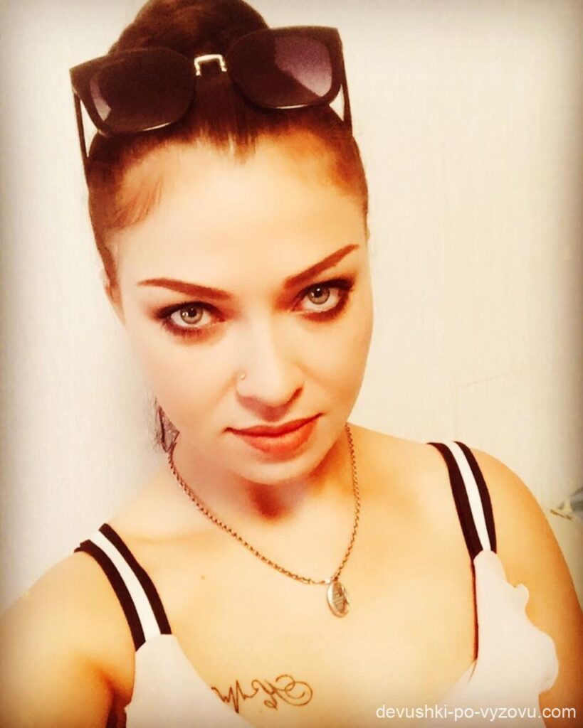 Элитная проститутка Янка IntimCity