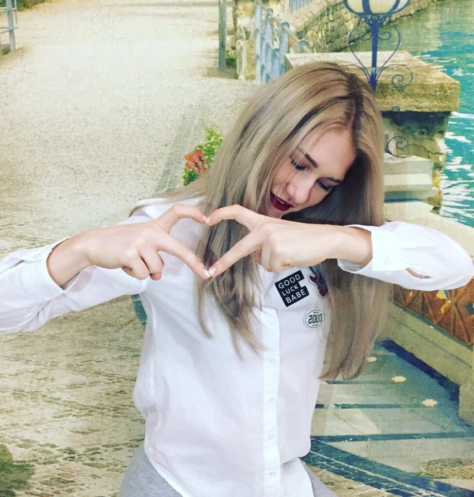 Шлюха Надежда IntimCity