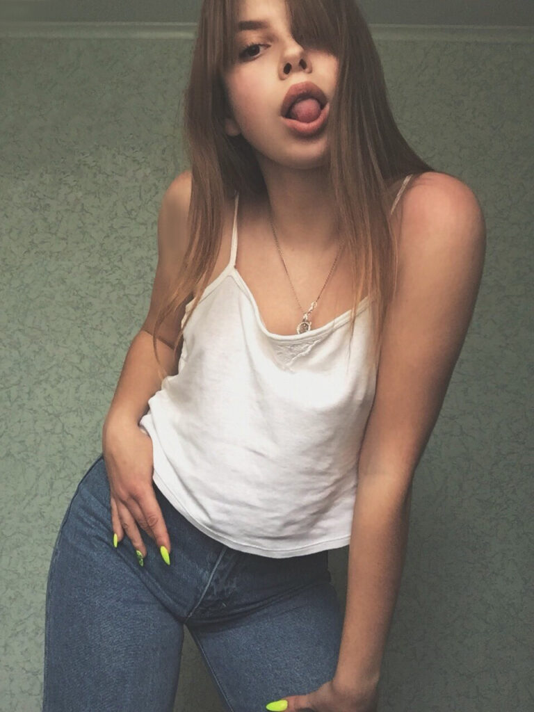 Элитная проститутка Клара IntimCity