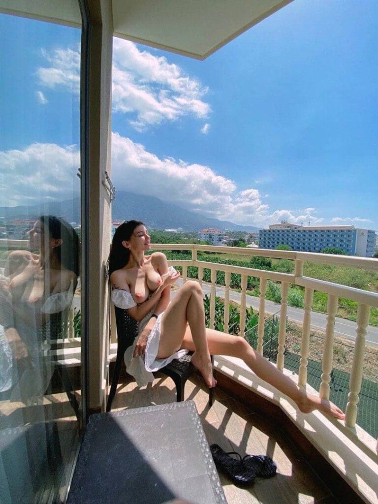 Элитная проститутка Зара IntimCity