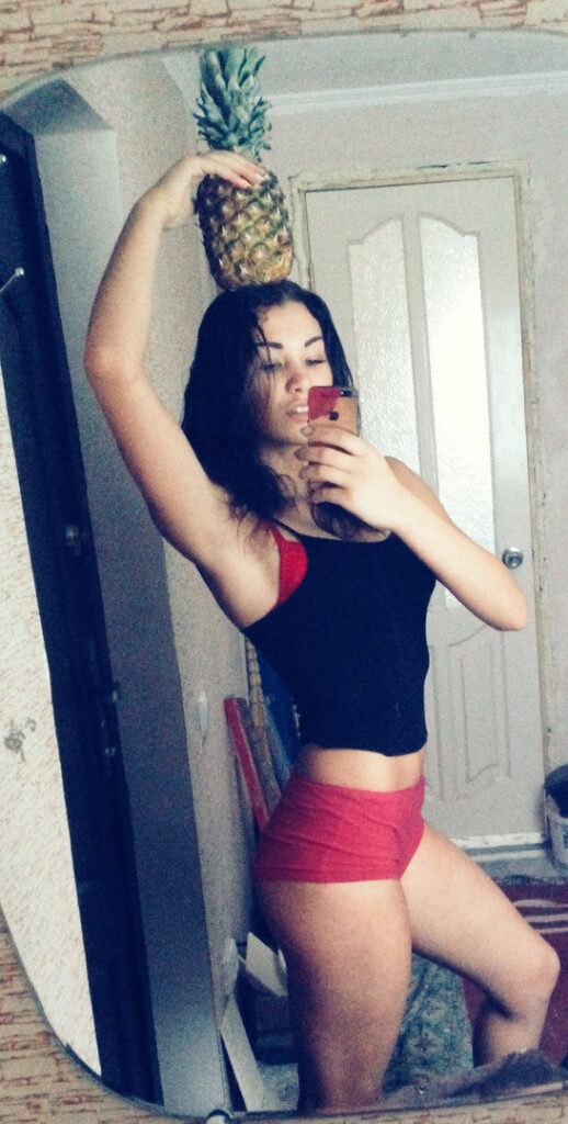 Шлюха Карина IntimCity