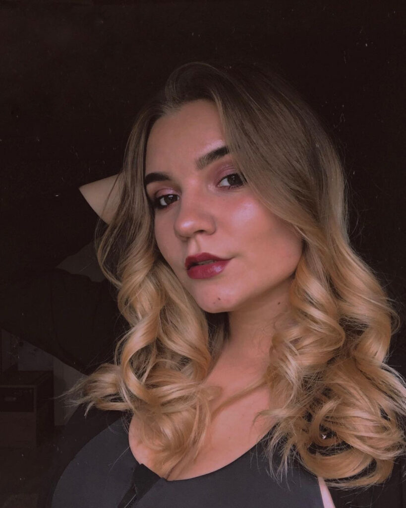 Путана Ева Интимсити