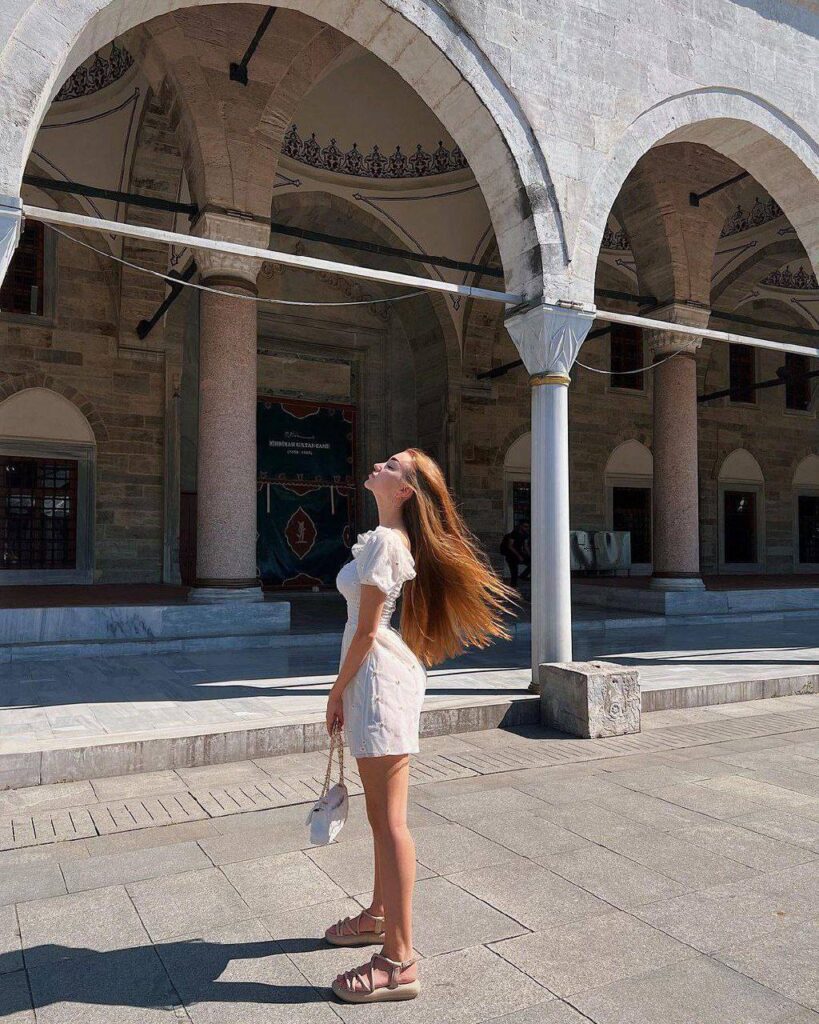 Индивидуалка Елена IntimCity