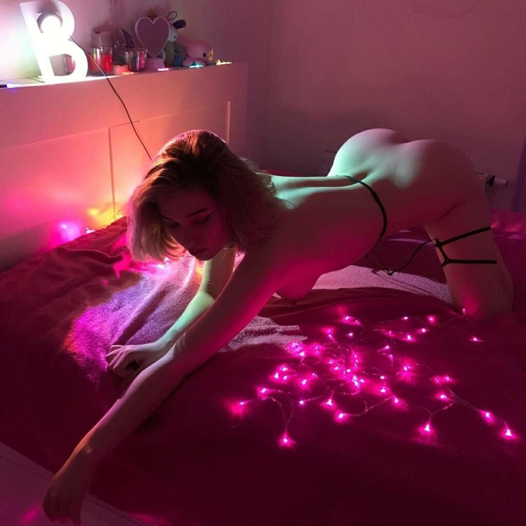 Элитная проститутка Яночка IntimCity