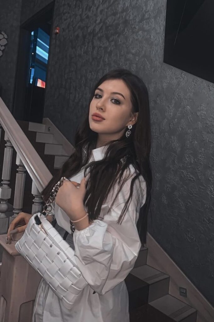 Элитная проститутка 🎥 Таша Интимсити